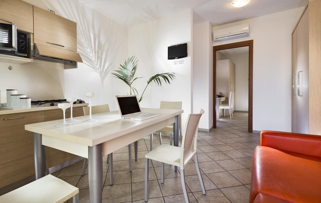 Milano Family Suite Bellaria-Igea Marina Exteriör bild